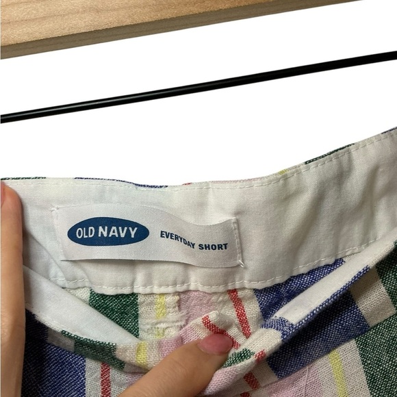 Old Navy Blue and Green Striped Shorts with Relaxed Fit - Picture 4 of 5
